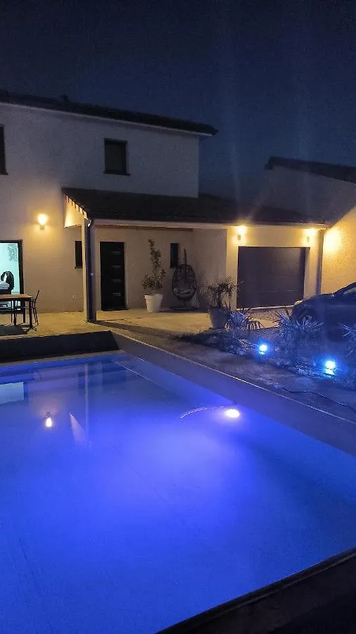 Merville  Magnifique Villa Avec Piscine Et Spa צרפת